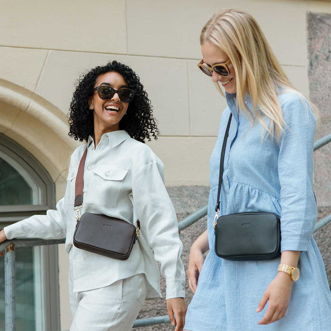 Elk Leather Crossbody Bag Black | Aarni – Durable, Stylish & Sustainable